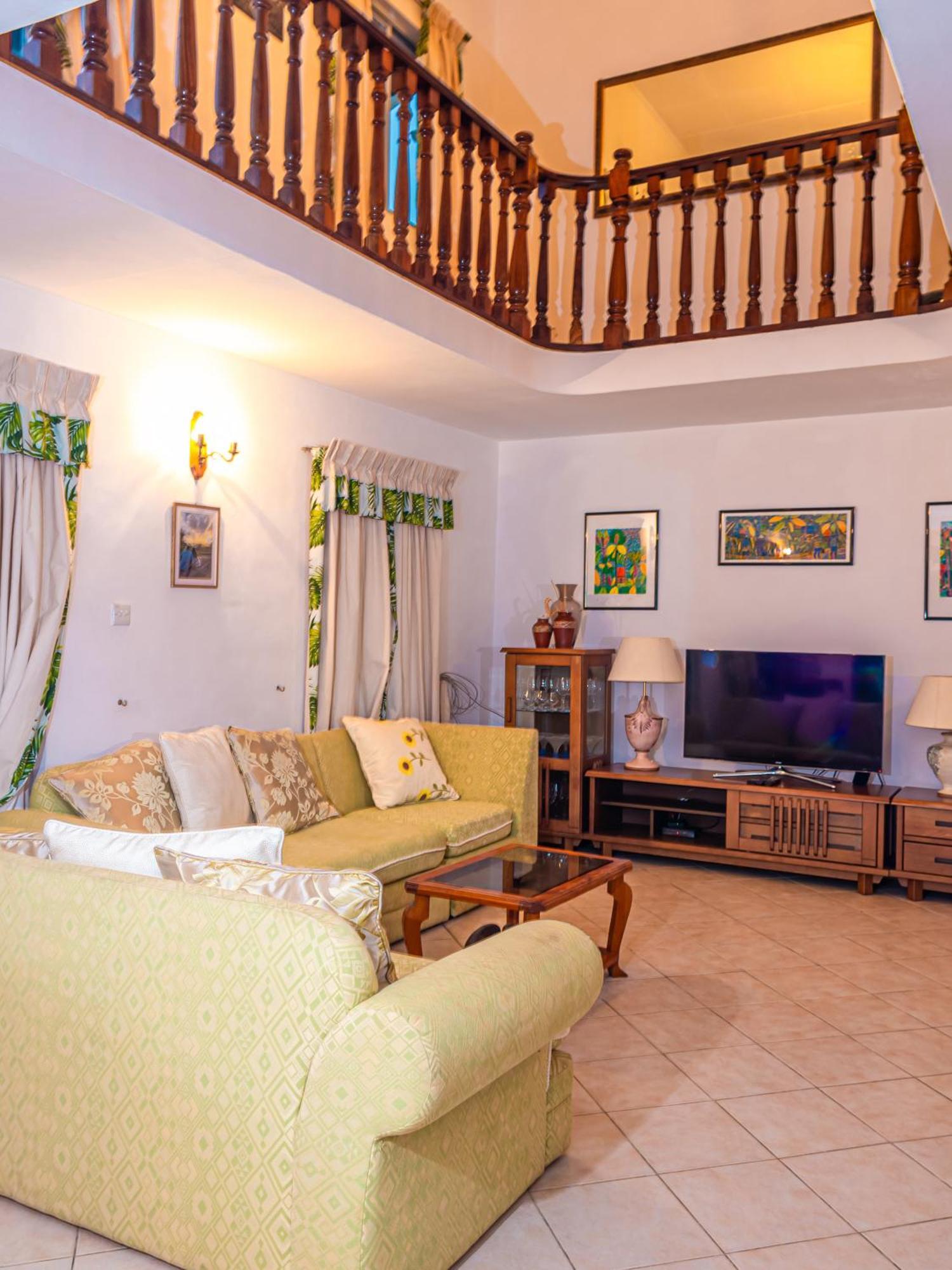 Bottle Palm Villa Вікторія Екстер'єр фото